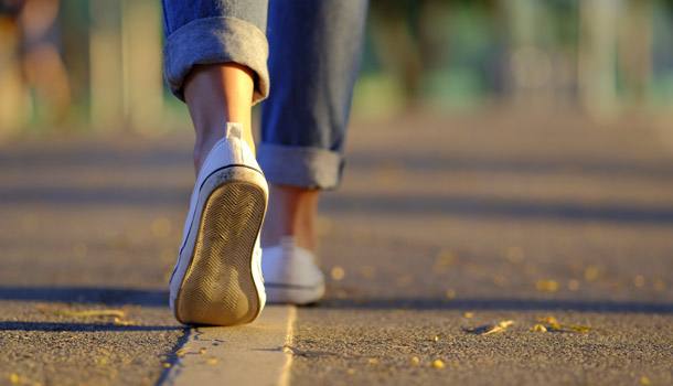上班族健康的生活方式，散步真的很有幫助！